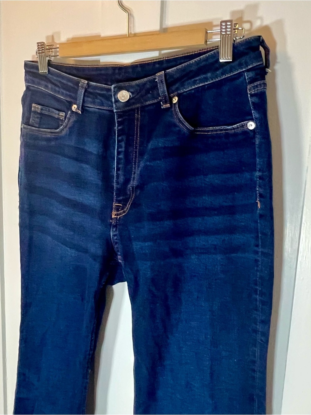 H&M Women's Dark Indigo Straight Leg Jeans - Picture 3 of 7